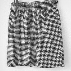 J. Crew Houndstooth Wool-Blend Pull-On Lined Mini Skirt-Black/White Size 4 EUC
